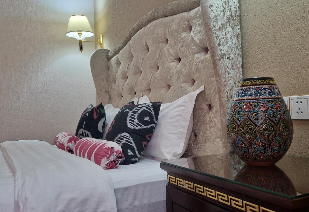 Emirhan Hotel Samarkand Esterno foto