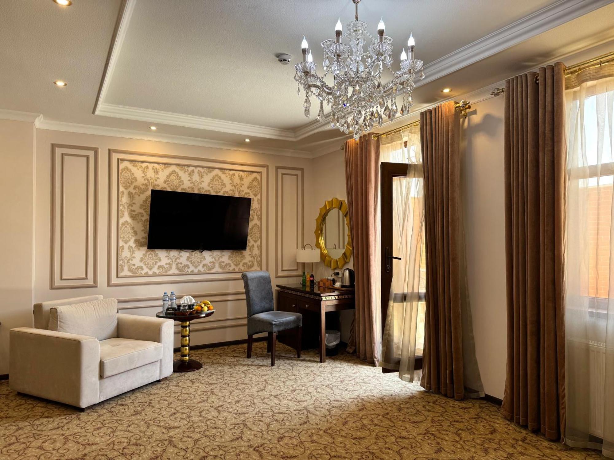 Emirhan Hotel Samarkand Esterno foto