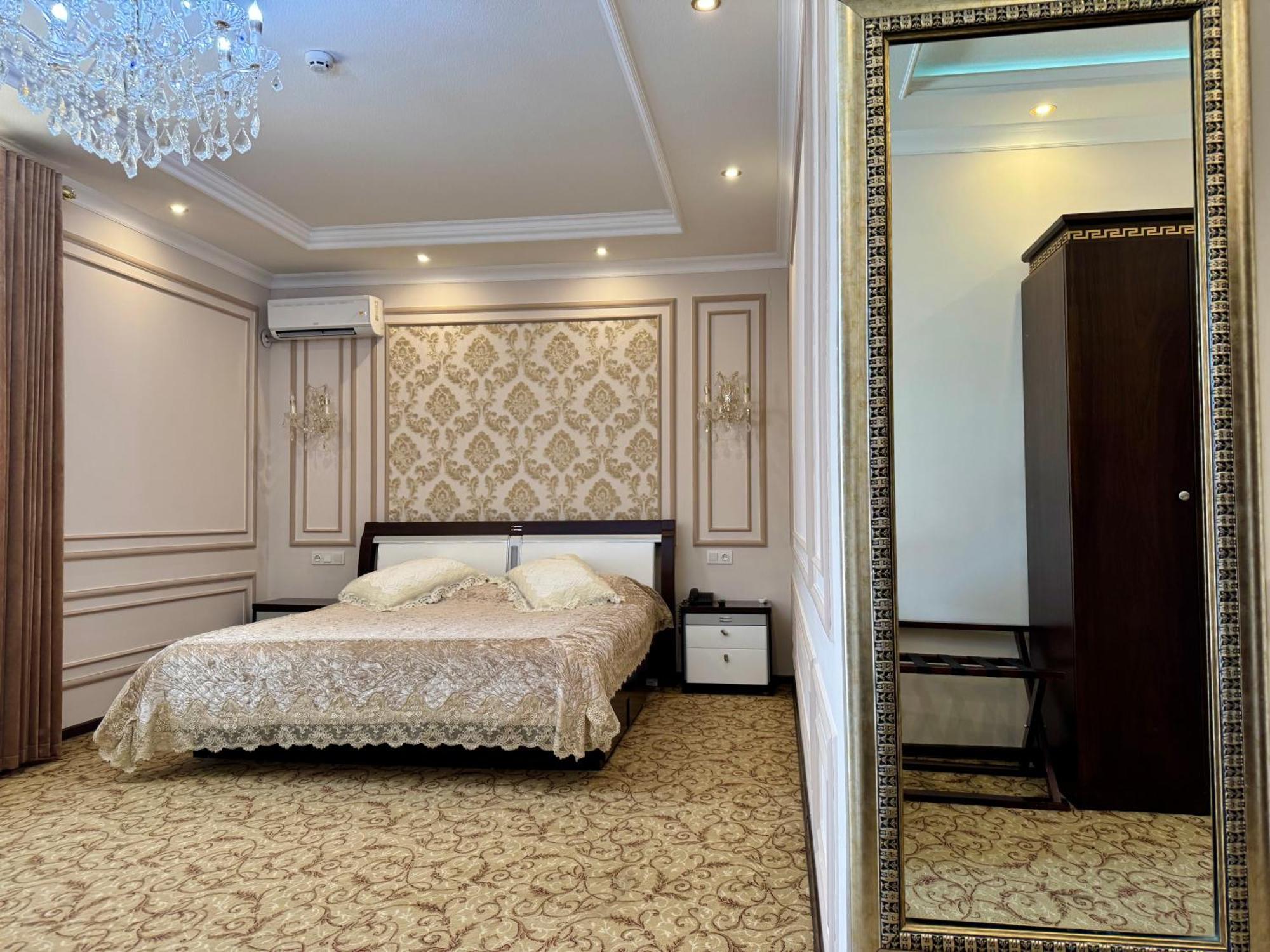 Emirhan Hotel Samarkand Esterno foto