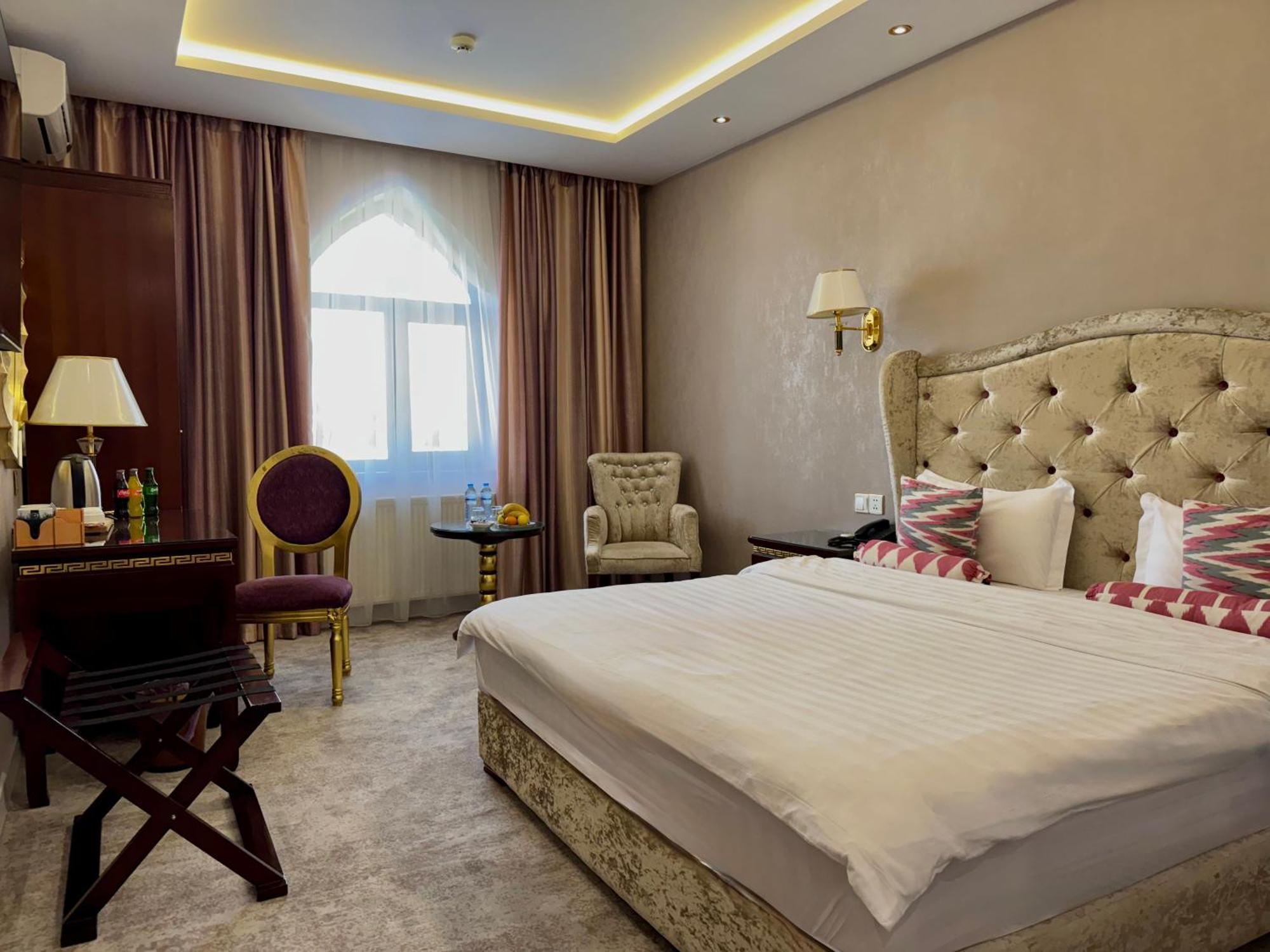 Emirhan Hotel Samarkand Esterno foto